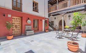 Casa De La Tina